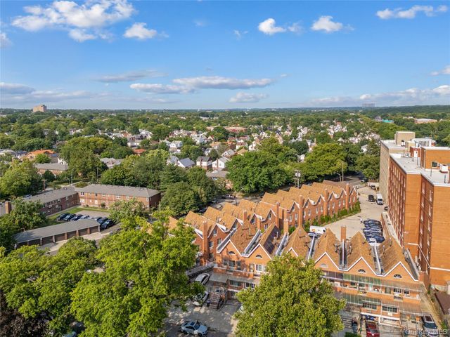 58-11 183rd Street, Fresh Meadows, NY 11365