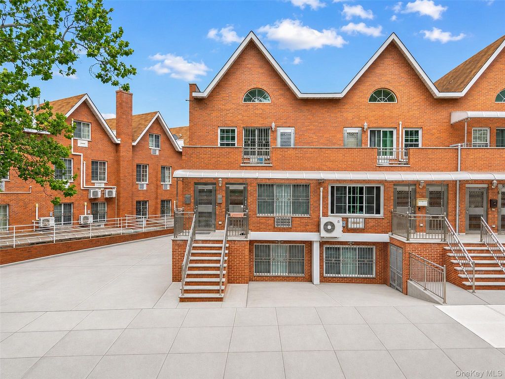 58-11 183rd Street, Fresh Meadows, NY 11365