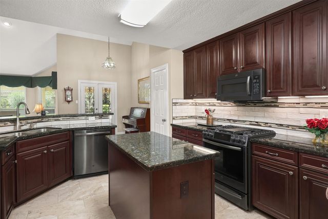 3424 Glastonbury Drive, Pearland, TX 77581