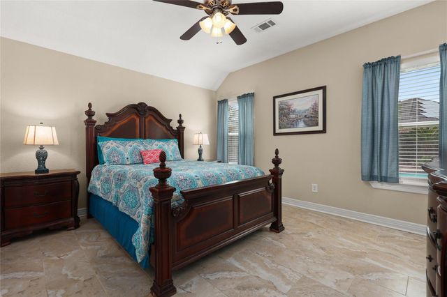 3424 Glastonbury Drive, Pearland, TX 77581