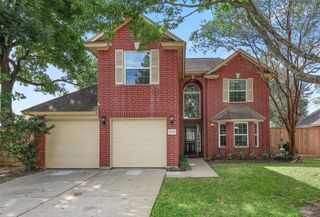 3424 Glastonbury Drive, Pearland, TX 77581