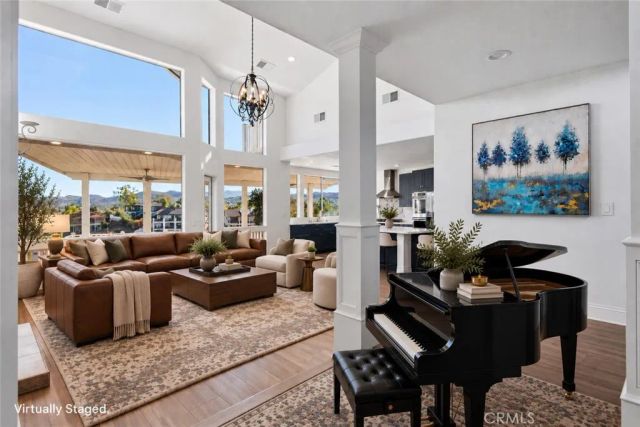 29242 Old Wrangler, Canyon Lake, CA 92587