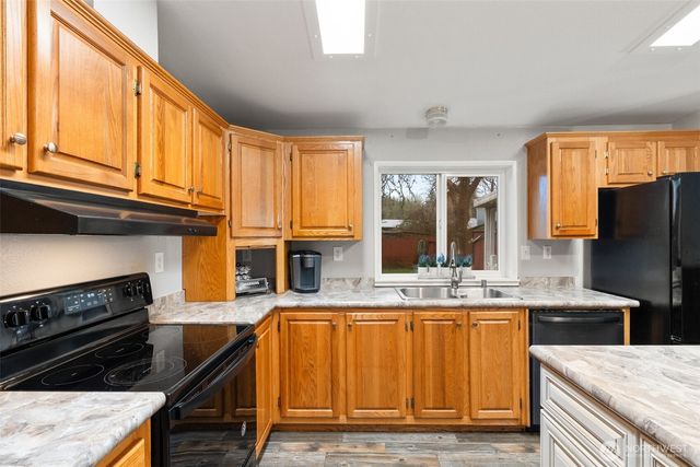 5612 222nd Avenue SW, Centralia, WA 98531