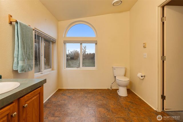 5612 222nd Avenue SW, Centralia, WA 98531