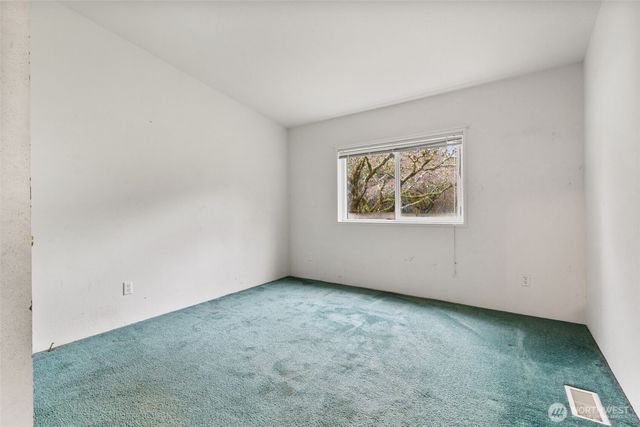 5612 222nd Avenue SW, Centralia, WA 98531