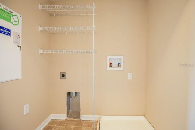 15834 FISHHAWK VIEW DRIVE, Lithia, FL 33547