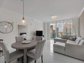 31 SE 5th St 3419, Miami, FL 33131