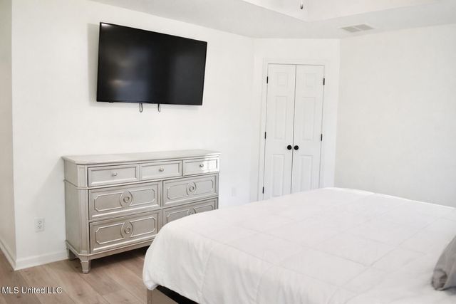 9025 Billy Pat Drive, Olive Branch, MS 38654