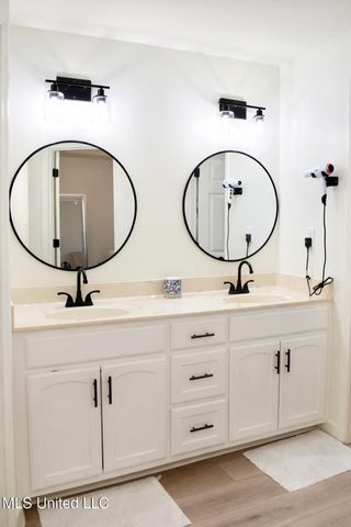 9025 Billy Pat Drive, Olive Branch, MS 38654