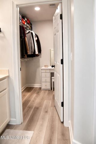 9025 Billy Pat Drive, Olive Branch, MS 38654