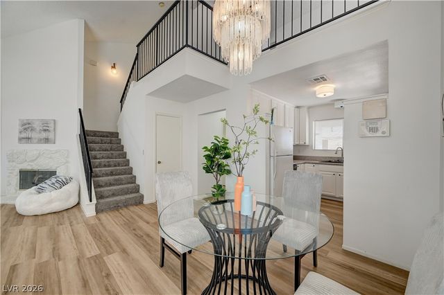 6732 West Accent Court, Las Vegas, NV 89108