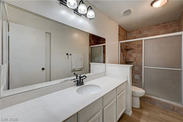 6732 West Accent Court, Las Vegas, NV 89108