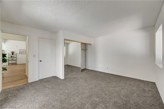 6732 West Accent Court, Las Vegas, NV 89108