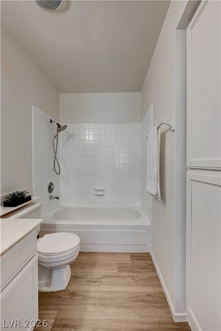 6732 West Accent Court, Las Vegas, NV 89108