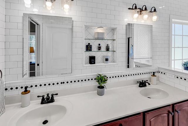 121 Bear Branch Ct., Longs, SC 29568