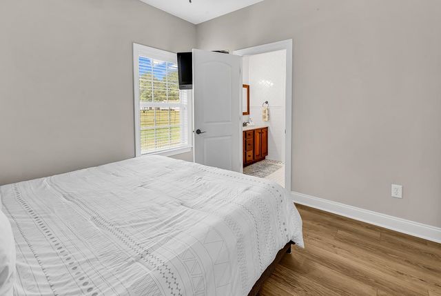 121 Bear Branch Ct., Longs, SC 29568