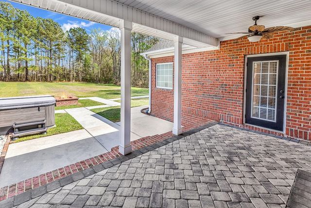 121 Bear Branch Ct., Longs, SC 29568