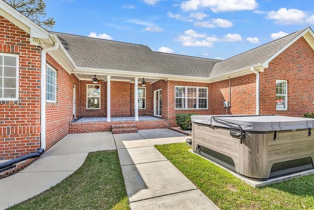 121 Bear Branch Ct., Longs, SC 29568