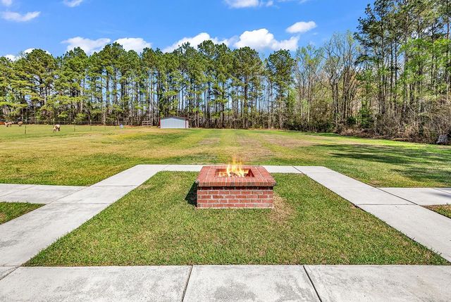 121 Bear Branch Ct., Longs, SC 29568