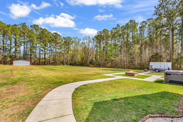 121 Bear Branch Ct., Longs, SC 29568