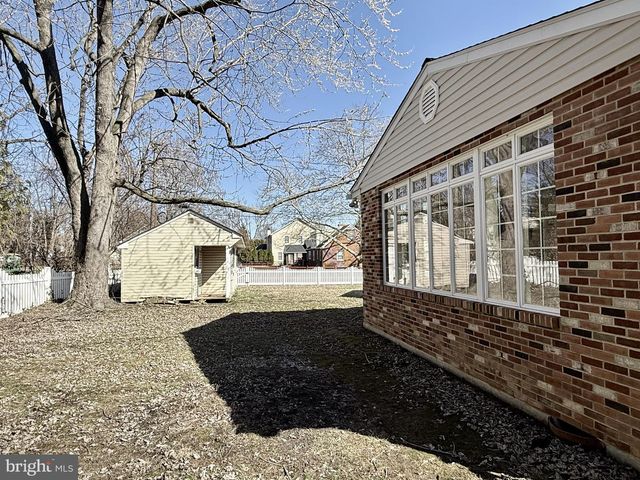 107 E HIGHLAND AVE, Wilmington, DE 19804