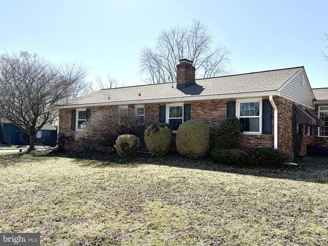 107 E HIGHLAND AVE, Wilmington, DE 19804