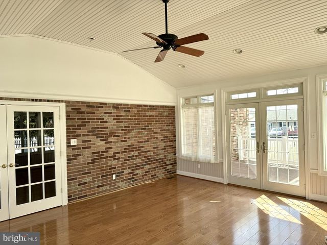 107 E HIGHLAND AVE, Wilmington, DE 19804