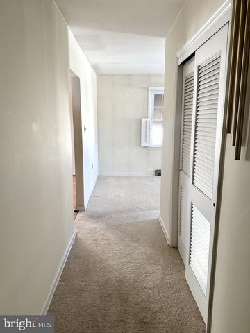 107 E HIGHLAND AVE, Wilmington, DE 19804