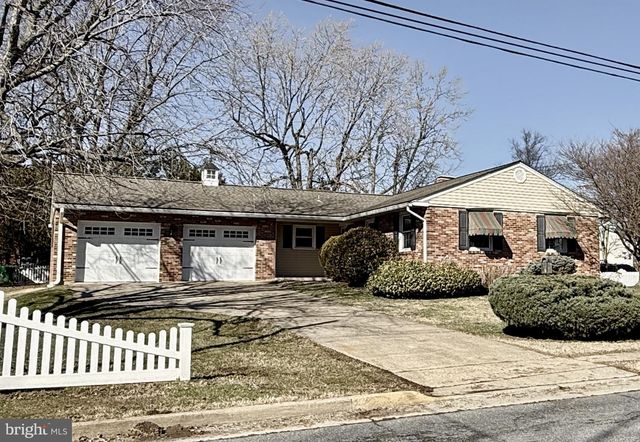 107 E HIGHLAND AVE, Wilmington, DE 19804
