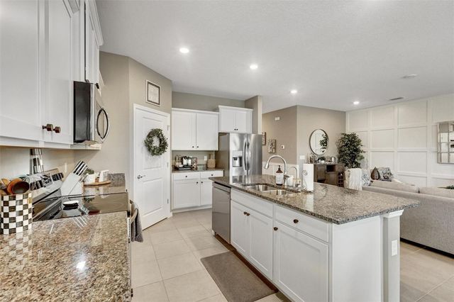 11925 CROSS VINE DRIVE, Riverview, FL 33579