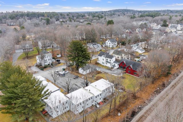 56 Spruce St 56, Acton, MA 01720