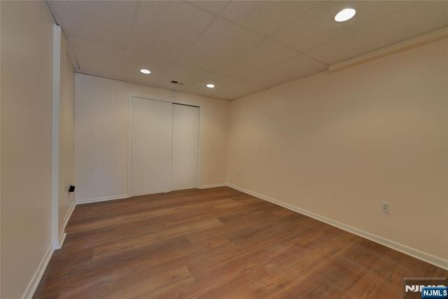 90 Dewey Street, Bloomfield, NJ 07003