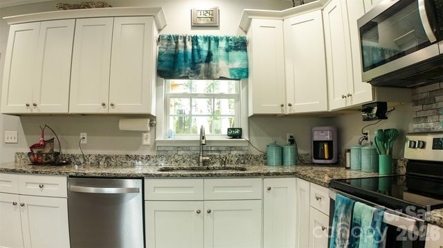 214 W Church Street, Jefferson, SC 29718