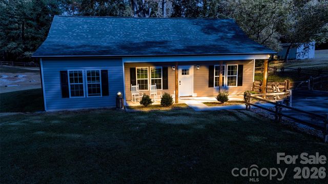 214 W Church Street, Jefferson, SC 29718