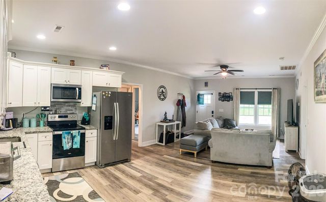 214 W Church Street, Jefferson, SC 29718