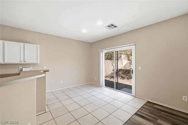 528 ROUND REIGN Avenue 0, North Las Vegas, NV 89081