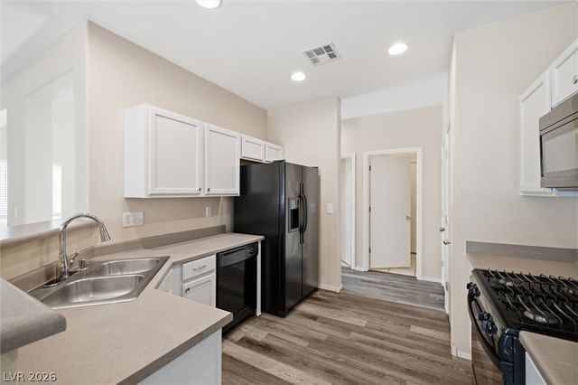 528 ROUND REIGN Avenue 0, North Las Vegas, NV 89081
