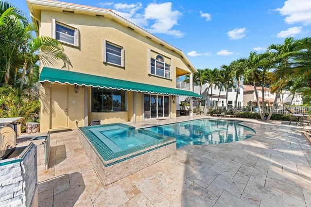 9566 Worswick Court, Wellington, FL 33414