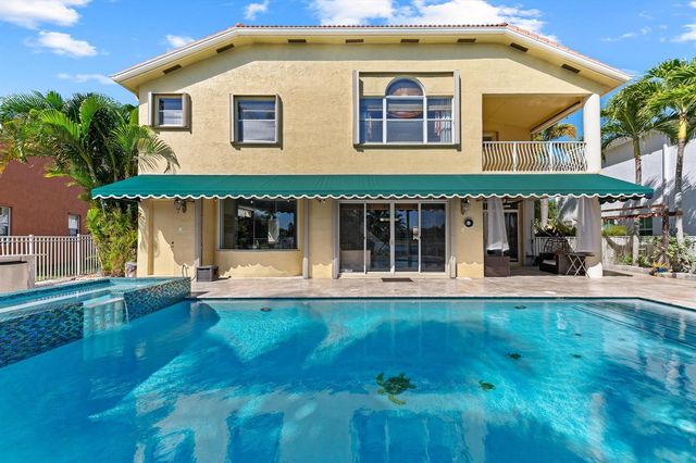 9566 Worswick Court, Wellington, FL 33414
