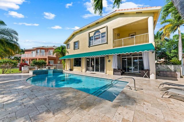 9566 Worswick Court, Wellington, FL 33414
