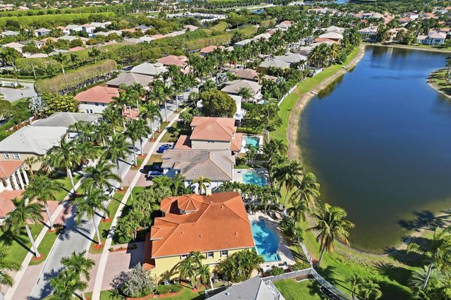 9566 Worswick Court, Wellington, FL 33414