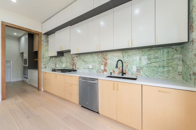 3447 Umyousef Court, Irving, TX 75038