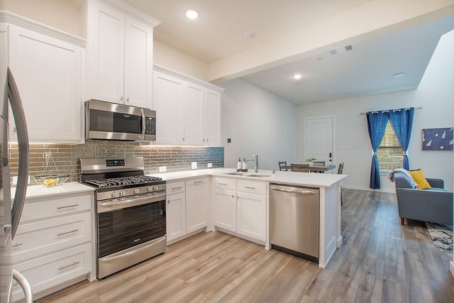 6429 Northern Dancer Drive, North Richland Hills, TX 76180
