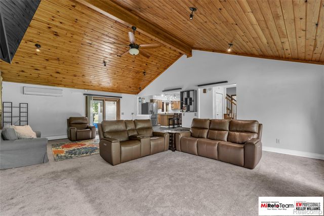 9844 Pine Knob Road, Independence Charter Township, MI 48348