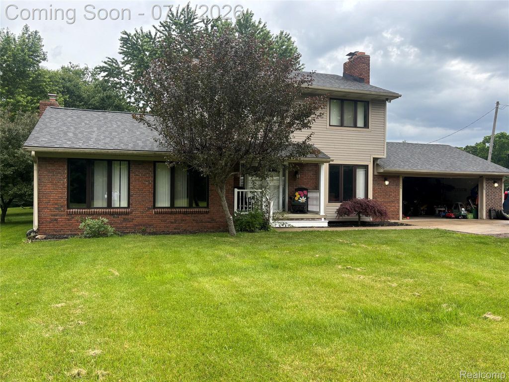 9844 Pine Knob Road, Independence Charter Township, MI 48348