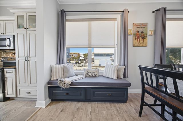 7390 Gulf Boulevard, Navarre, FL 32566