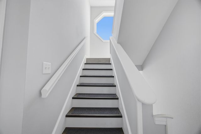 7390 Gulf Boulevard, Navarre, FL 32566