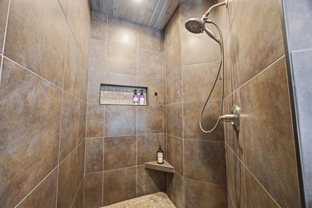 7390 Gulf Boulevard, Navarre, FL 32566