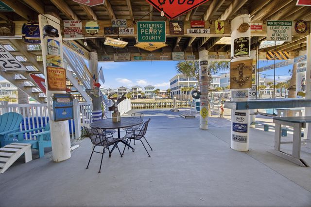 7390 Gulf Boulevard, Navarre, FL 32566