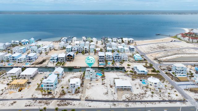 7390 Gulf Boulevard, Navarre, FL 32566